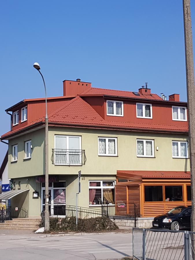 Hostel Roadway Kielce Exterior foto